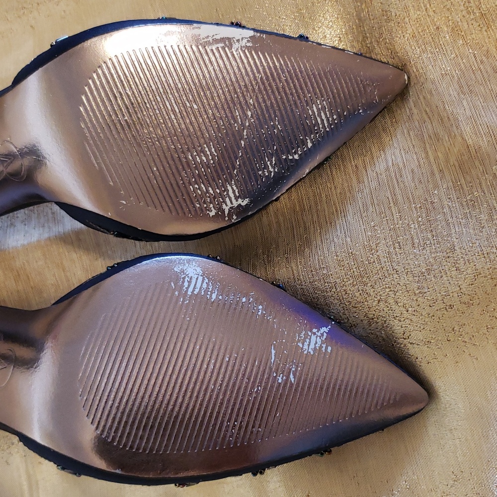 NWoT Adrianna Papell Navy Blue Satin Beaded Pointed Toe Pump, Size 7.5 - Picture 15 of 16